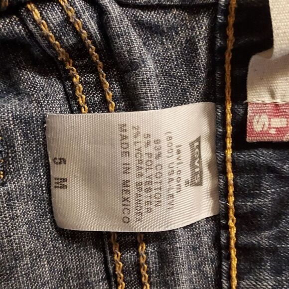 Levis Vintage 519 med wash low rise flare bell bottom jeans - Picture 6 of 6